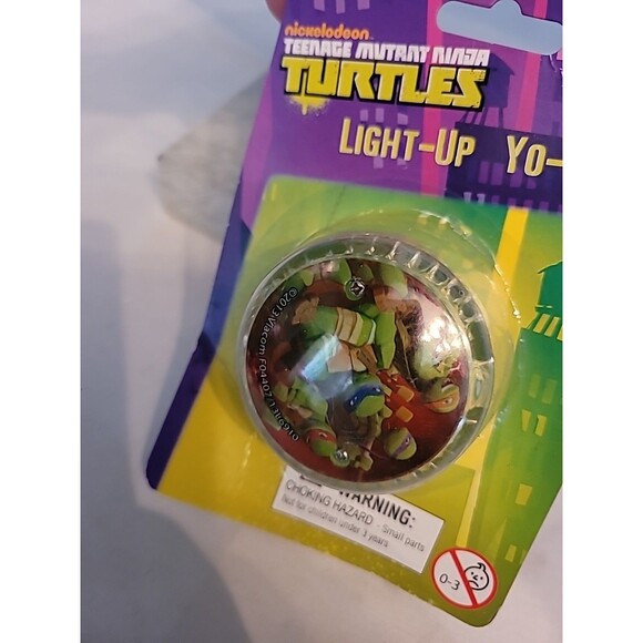 NIB Nickelodeon Teenage Mutant Ninja Turtles Light Up YO-YO - Picture 4 of 14